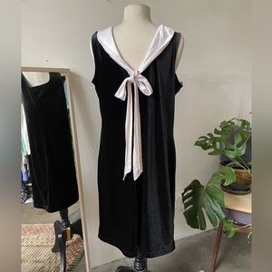 Vintage Classic Deep V Open Back Velvet Evening Dress